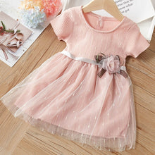 Charger l'image dans la galerie, robe à fleur avec chapeau