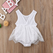 Charger l'image dans la galerie, robe noir et blanche