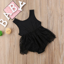 Charger l'image dans la galerie, robe noir et blanche