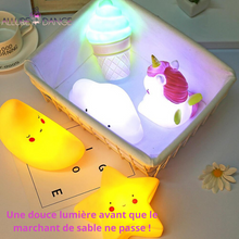 Charger l'image dans la galerie, Lampes veilleuses lumineuses en forme de nuages, étoiles, lunes, licornes - Allure Dange accessoires bébé/bien-être maman/accessoires fitness/accessoires yoga