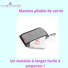 Charger l&#39;image dans la galerie, Matelas dépliable à langer, Sacs de rangement couches, lingettes...Portable - allure dange
